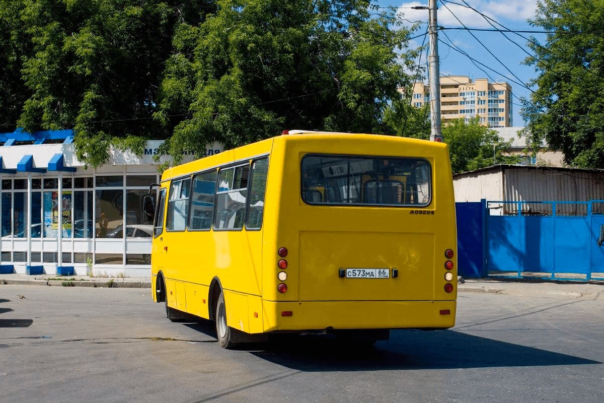 Isuzu Богдан Isuzu Богдан